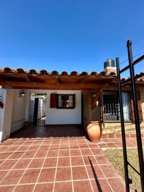 Hermosa Casa en el Centro, con Cochera